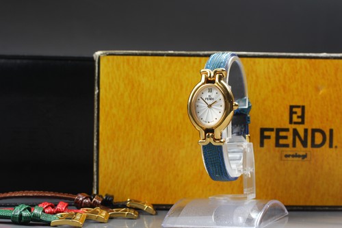 Quasi come nuovo orologio - come,